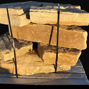 Chestnut Outcropping Stones